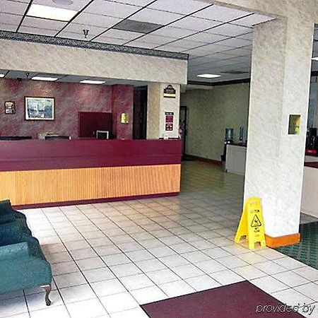 Smokies Inn & Suites Kodak Exterior photo