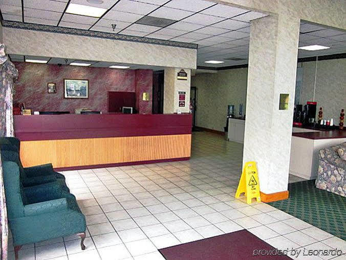Smokies Inn & Suites Kodak Exterior photo