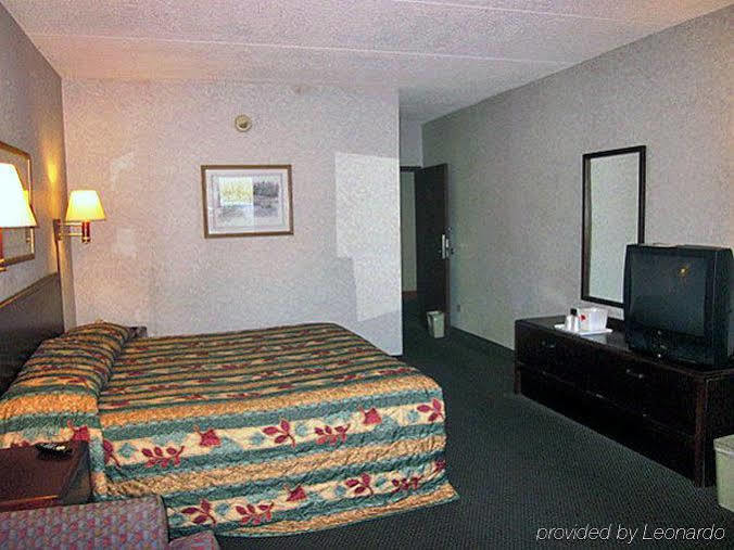 Smokies Inn & Suites Kodak Exterior photo